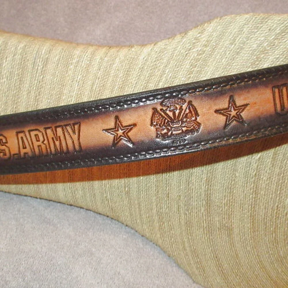 United States Army Mens Leather Belt Size 32-36 Buckle Emblem Brown USA Military